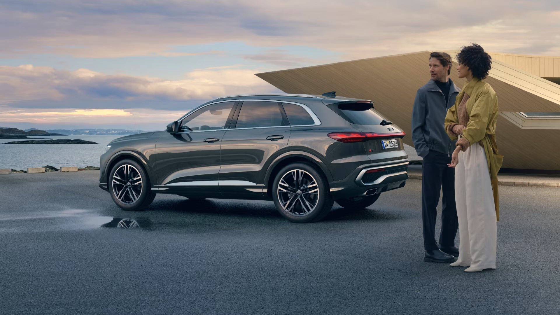 1920x1080_Q5_header_27082024 Q6-etron